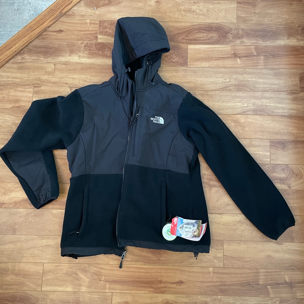 New North Face Denali Fleece